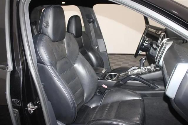 2015 Porsche Cayenne Turbo