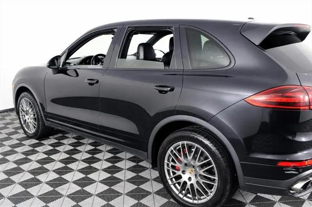 2015 Porsche Cayenne Turbo