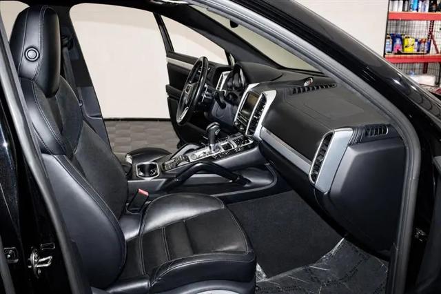 2015 Porsche Cayenne Turbo