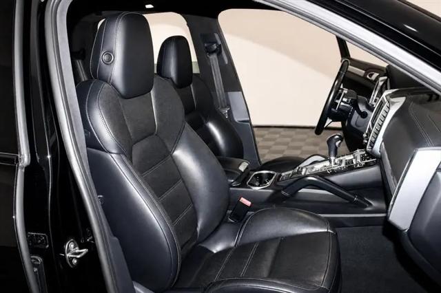 2015 Porsche Cayenne Turbo