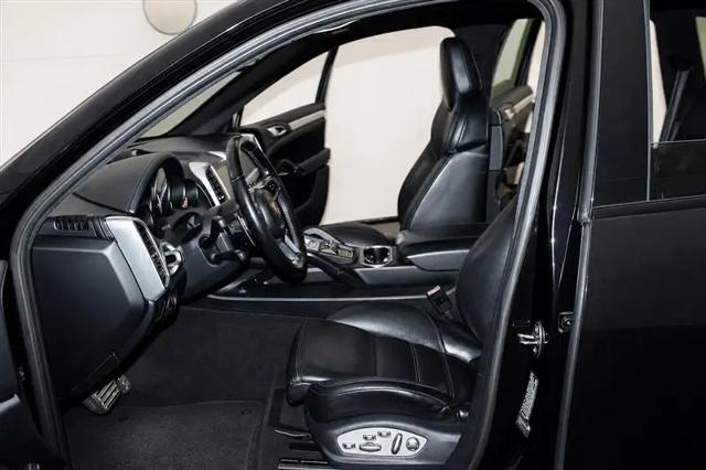 2015 Porsche Cayenne Turbo