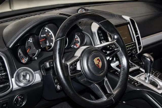 2015 Porsche Cayenne Turbo