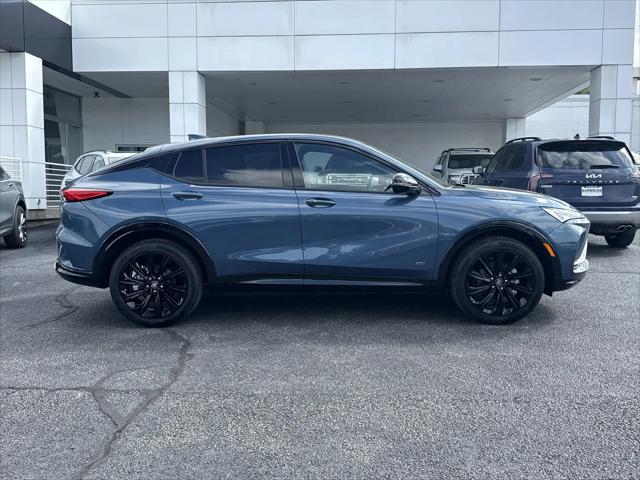 2026 Buick NV Sport Touring FWD