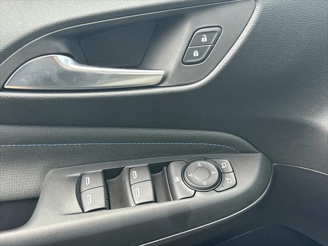 2026 Buick NV Sport Touring FWD