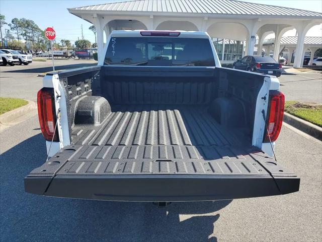 2026 GMC Sierra 1500 Crew Cab, Short Bed, SLT, 4WD