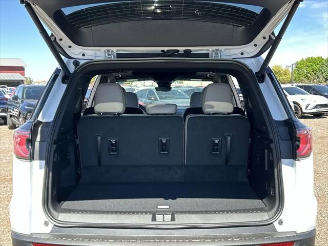 2026 GMC Acadia Elevation AWD