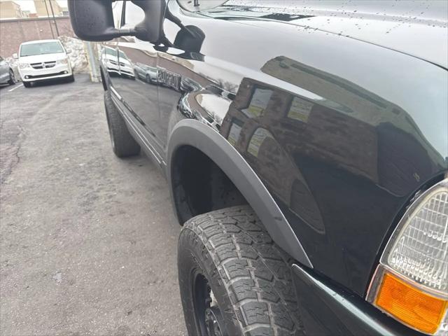 2003 Ford Excursion Limited