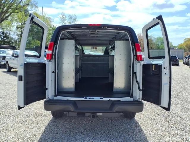 2026 Chevrolet Express Cargo Van 2500 Extended Wheelbase, WT, RWD