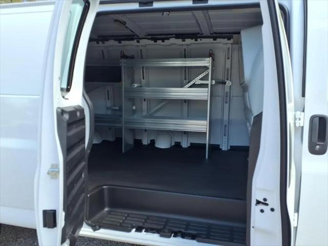 2026 Chevrolet Express Cargo Van 2500 Extended Wheelbase, WT, RWD