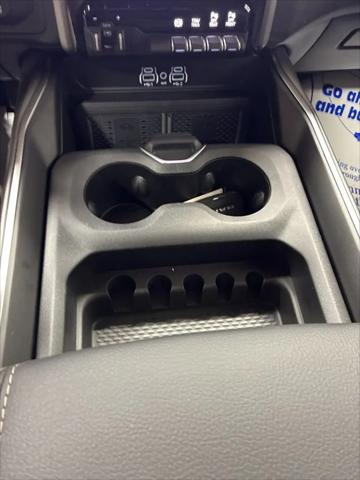 2026 Ram 3500 Big Horn Crew Cab 4x4 8' Box