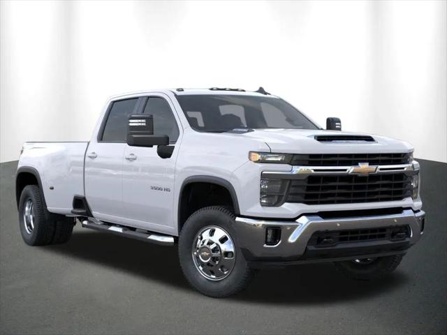 2026 Chevrolet Silverado 3500HD Crew Cab, Long Bed, LT Dual Rear Wheel, RWD