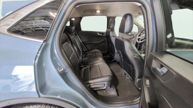 2025 Ford Escape Platinum