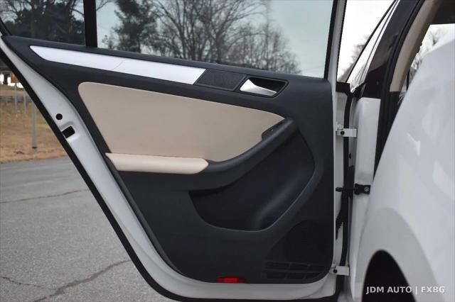2012 Volkswagen Jetta 2.5L SEL