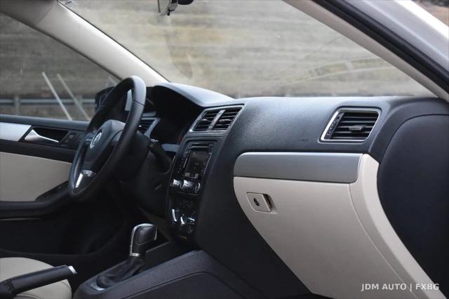 2012 Volkswagen Jetta 2.5L SEL