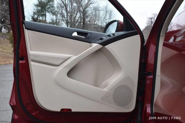 2012 Volkswagen Tiguan SE