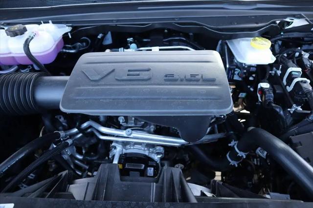 2026 Ram 1500 Express Quad Cab 4x4 64 Box