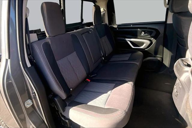 2020 Nissan Titan Crew Cab SV 4x4