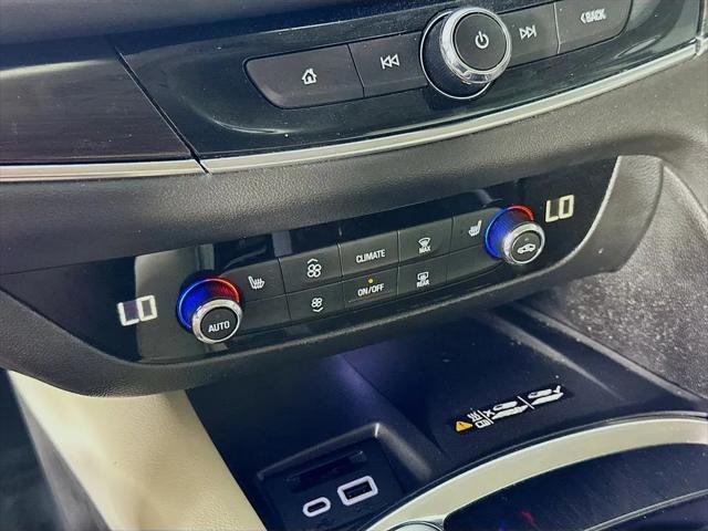 2023 Buick Enclave Essence FWD