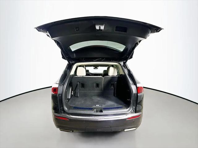 2023 Buick Enclave Essence FWD