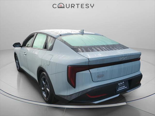 2026 Kia K4 LXS