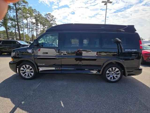 2026 Chevrolet Express Cargo Van 2500 Regular Wheelbase, WT, RWD
