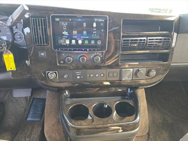 2026 Chevrolet Express Cargo Van 2500 Regular Wheelbase, WT, RWD