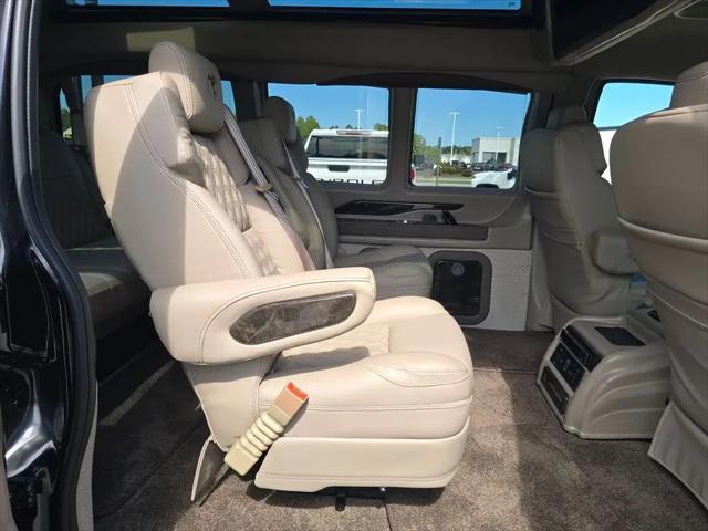 2026 Chevrolet Express Cargo Van 2500 Regular Wheelbase, WT, RWD