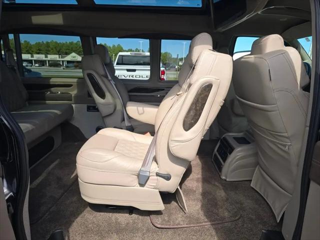 2026 Chevrolet Express Cargo Van 2500 Regular Wheelbase, WT, RWD