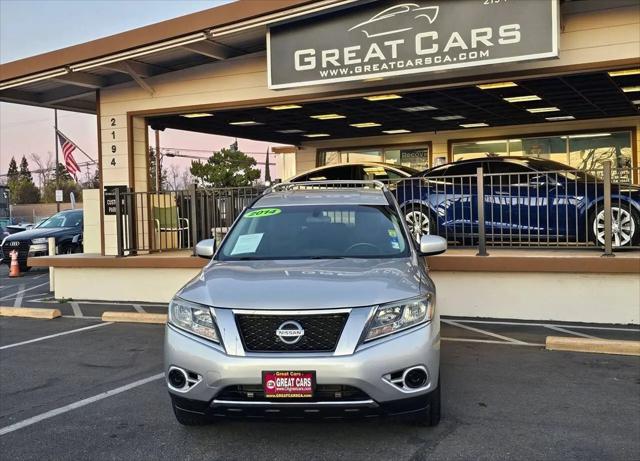 2014 Nissan Pathfinder SV