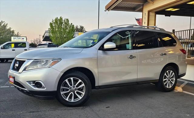 2014 Nissan Pathfinder SV