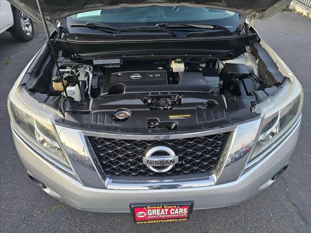 2014 Nissan Pathfinder SV
