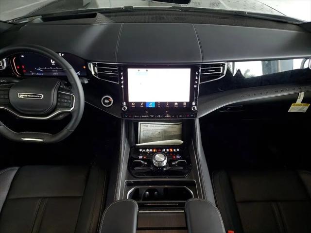 2026 Jeep Grand Wagoneer L Summit Obsidian 4x4