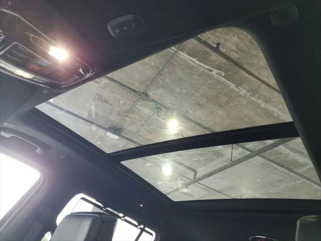 2026 Jeep Grand Wagoneer L Summit Obsidian 4x4