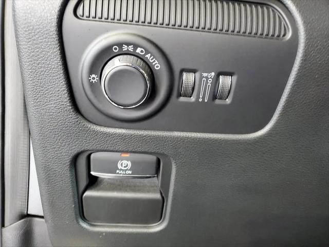 2026 Jeep Grand Wagoneer L Summit Obsidian 4x4