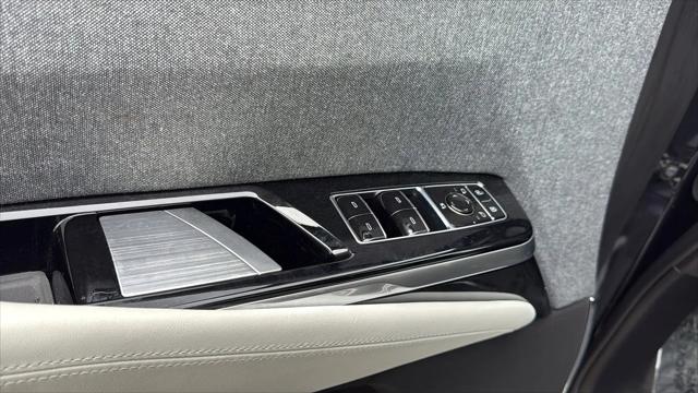 2025 Cadillac Escalade Premium Luxury Platinum