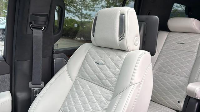 2025 Cadillac Escalade Premium Luxury Platinum