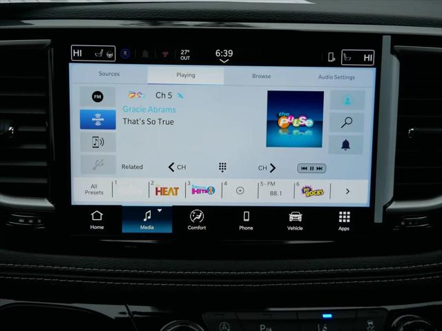 2026 Chrysler Pacifica Select AWD