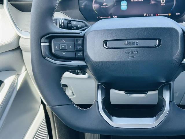 2026 Jeep Cherokee Laredo 4x4