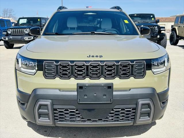 2026 Jeep Cherokee Laredo 4x4