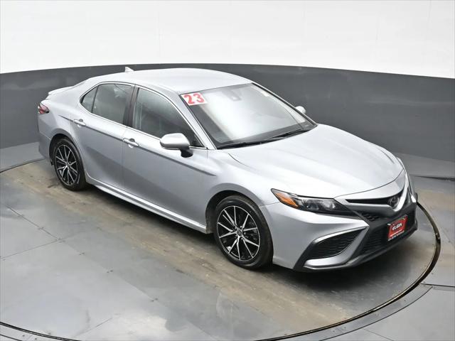 2023 Toyota Camry SE AWD