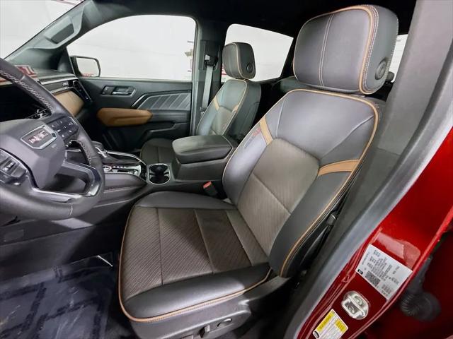 2024 GMC Canyon 4WD AT4