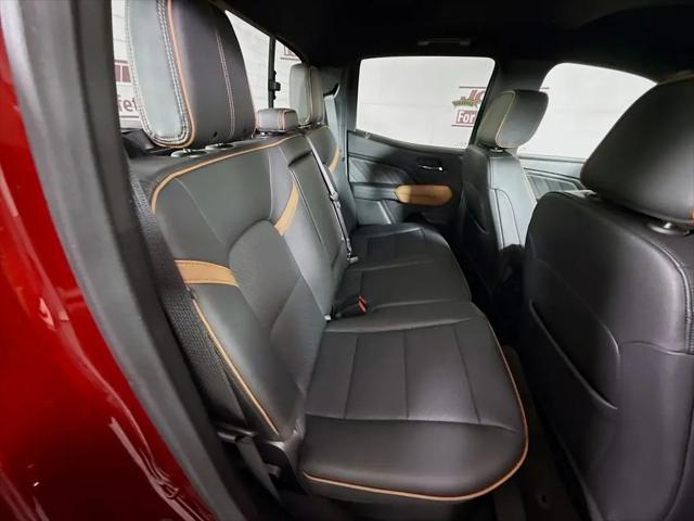 2024 GMC Canyon 4WD AT4