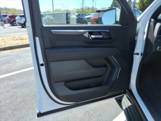 2026 Chevrolet Suburban LS, 4WD