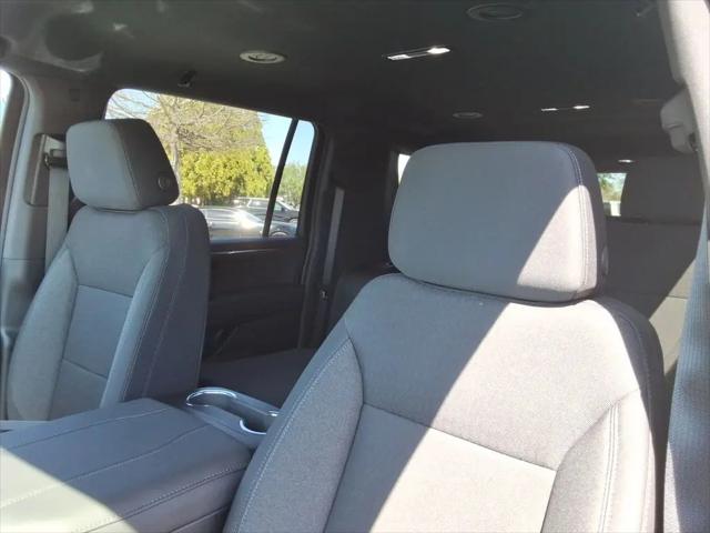 2026 Chevrolet Suburban LS, 4WD