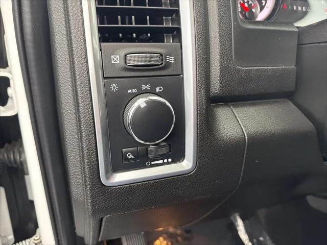 2023 Ram 1500 Classic SLT