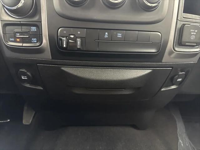 2023 Ram 1500 Classic SLT