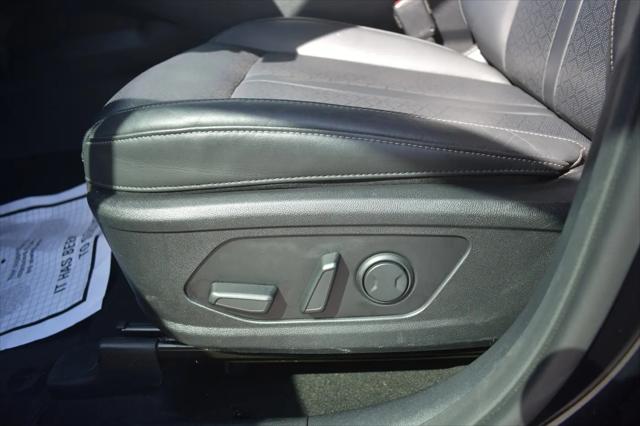 2022 Kia Sorento Hybrid SX