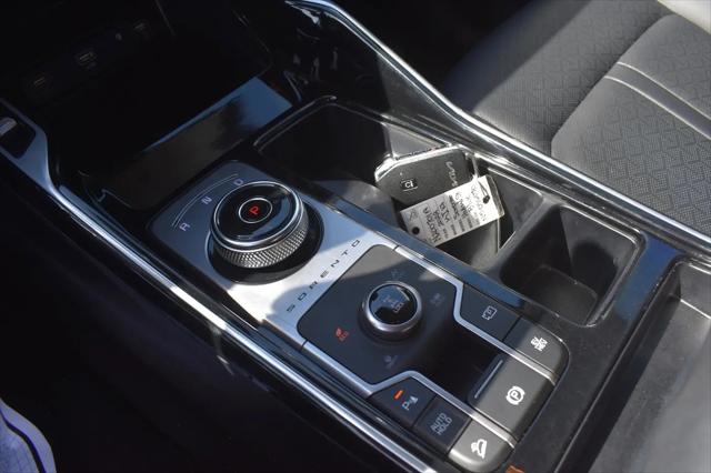2022 Kia Sorento Hybrid SX