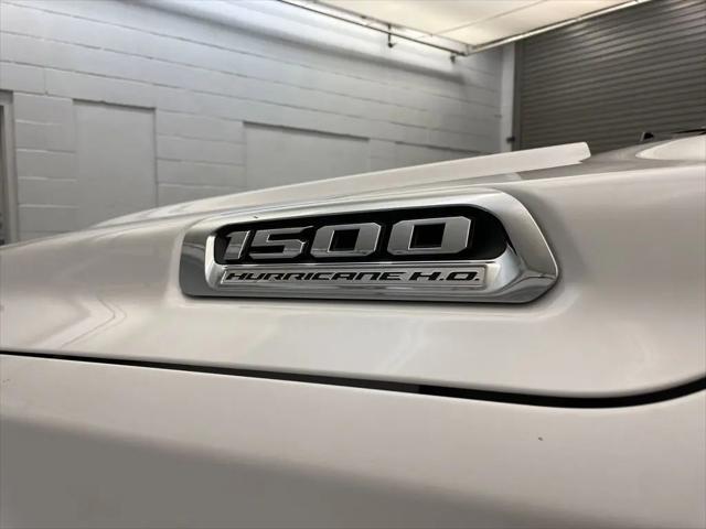 2026 Ram 1500 Tungsten Crew Cab 4x4 5'7" Box