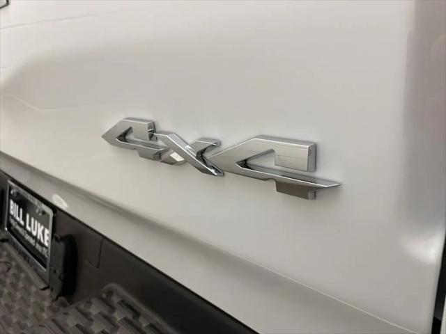 2026 Ram 1500 Tungsten Crew Cab 4x4 5'7" Box